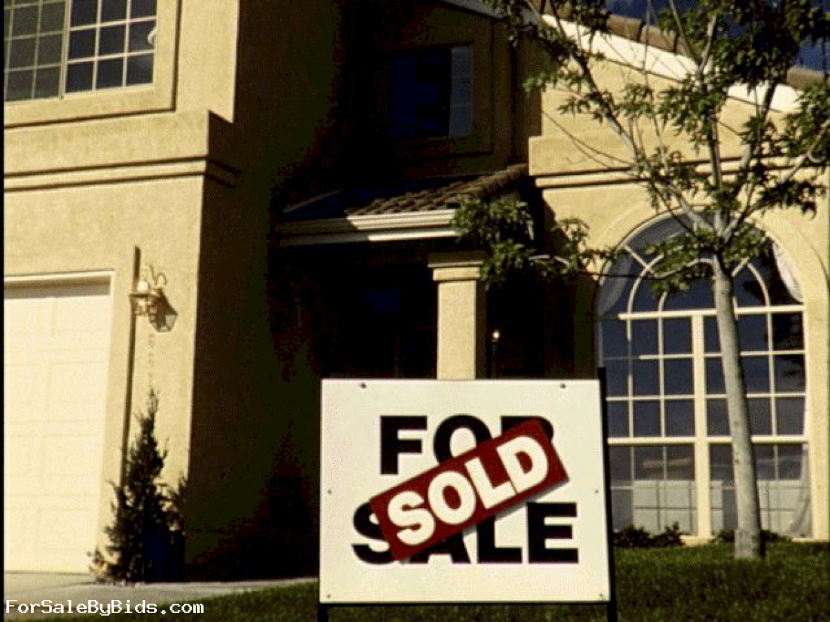 Test Property! Nice Family Home in Meadow Creek!